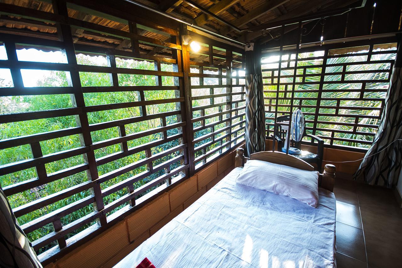 Hôtel Namaste Sanjeevini à Gokarna  Extérieur photo