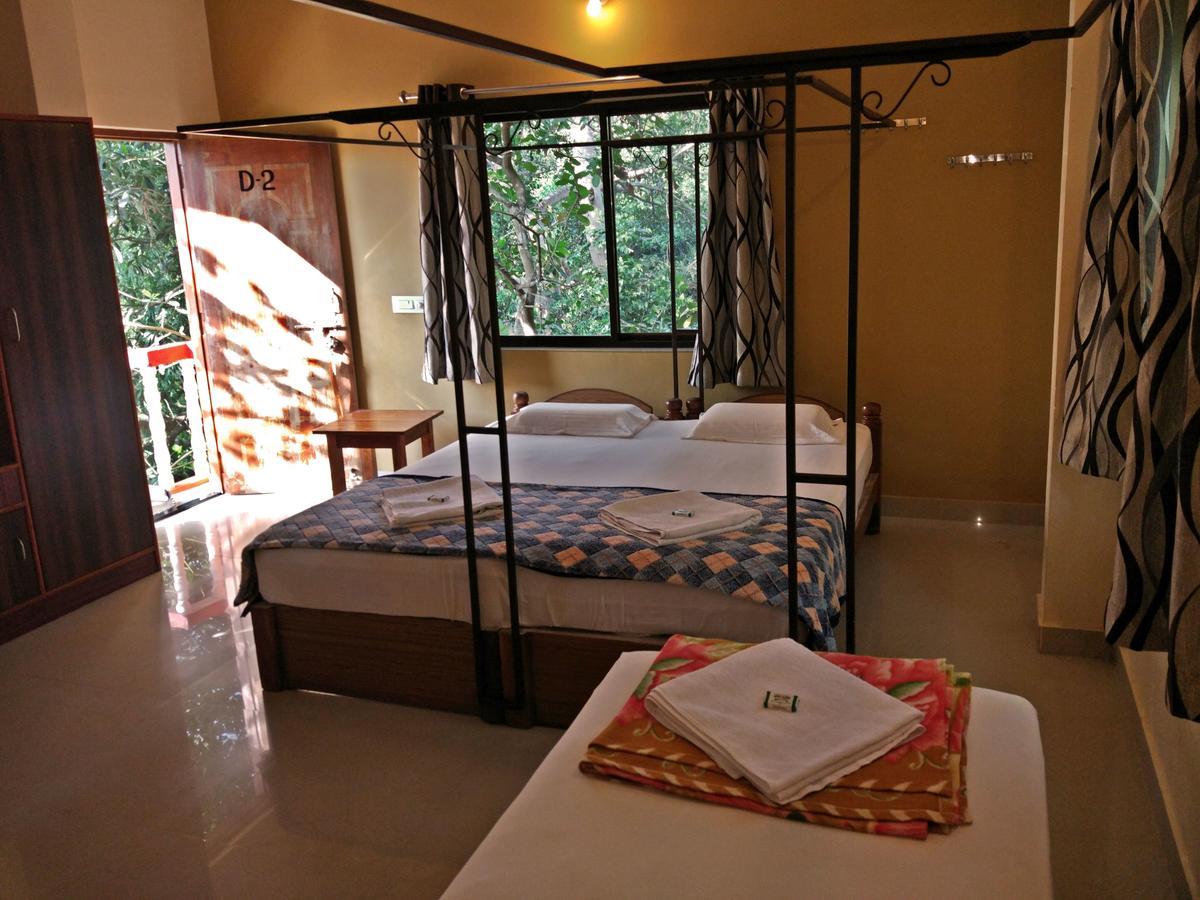 Hôtel Namaste Sanjeevini à Gokarna  Extérieur photo