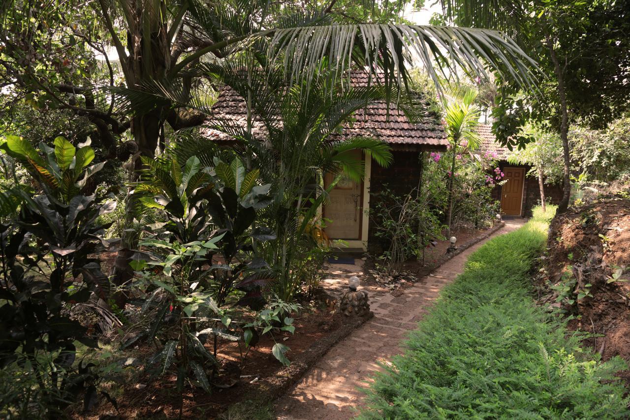 Hôtel Namaste Sanjeevini à Gokarna  Extérieur photo